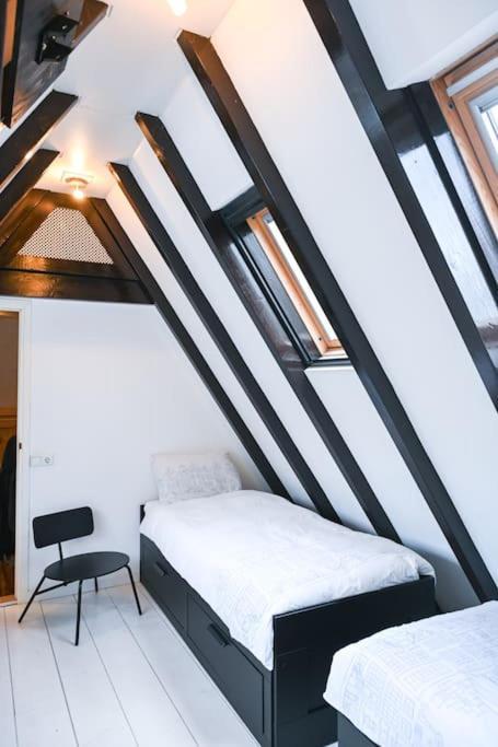 Fisherman'S Cottage - Surf Retreat Wijk aan Zee Ngoại thất bức ảnh