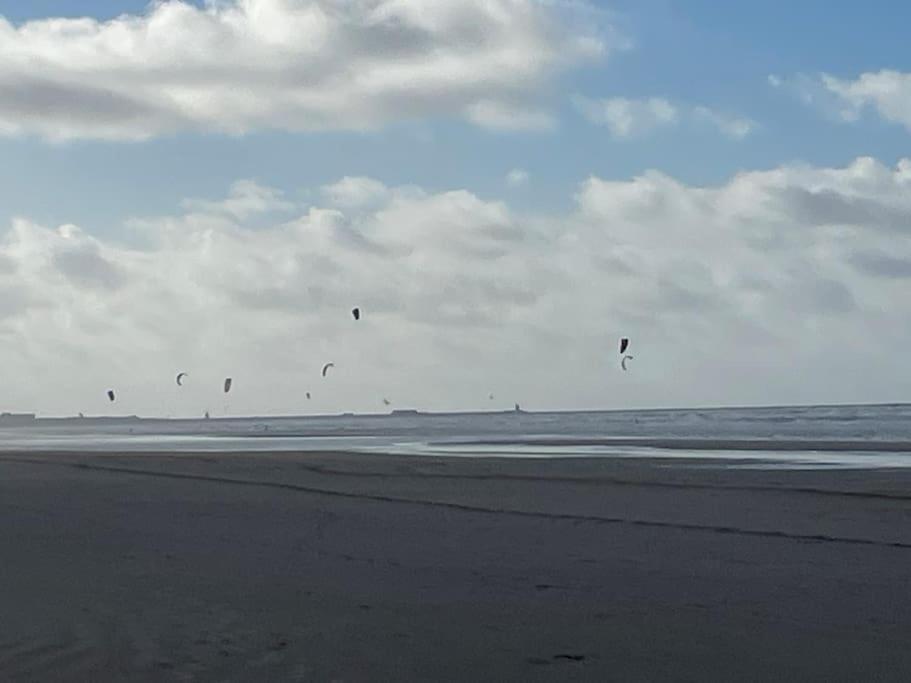 Fisherman'S Cottage - Surf Retreat Wijk aan Zee Ngoại thất bức ảnh